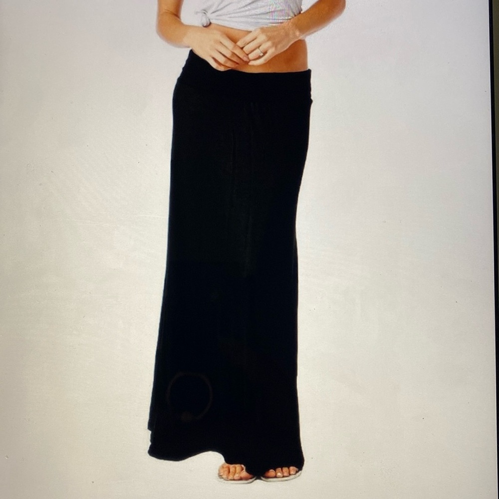 Bobeau Black Stretchy Maxi Skirt Never Used